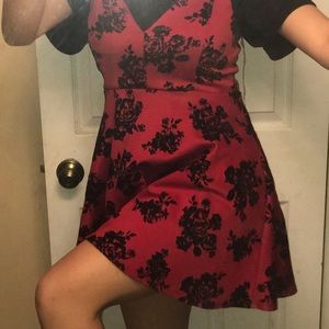 Black red dress floral